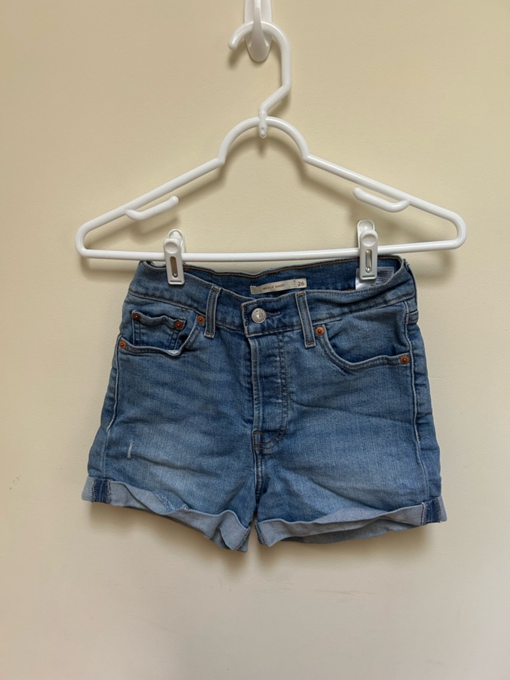 Levi's Wedgie Shorts